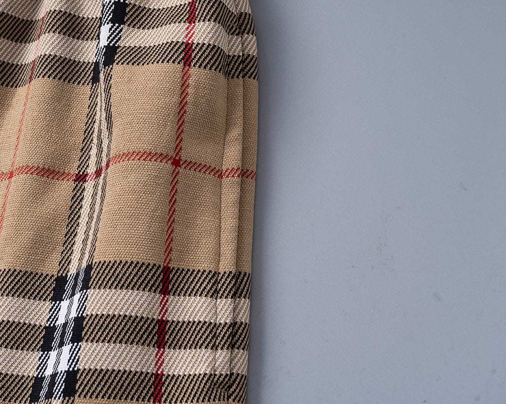 Burberry Men’s Luxury Signature Outfit Set